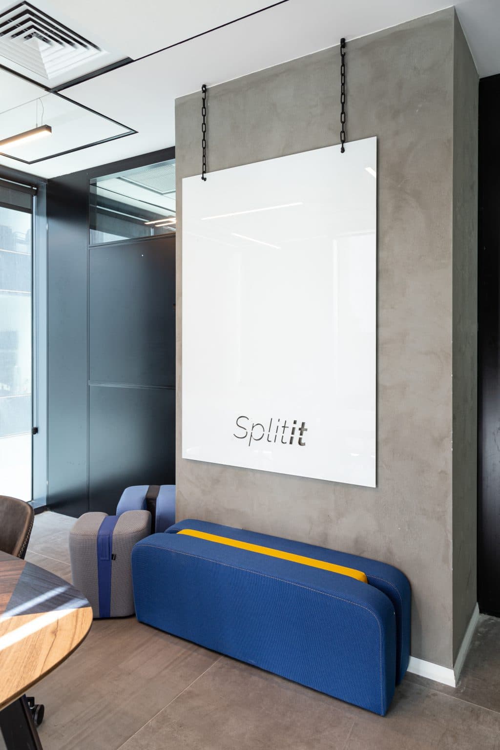 Hadar Dolan Split It-96