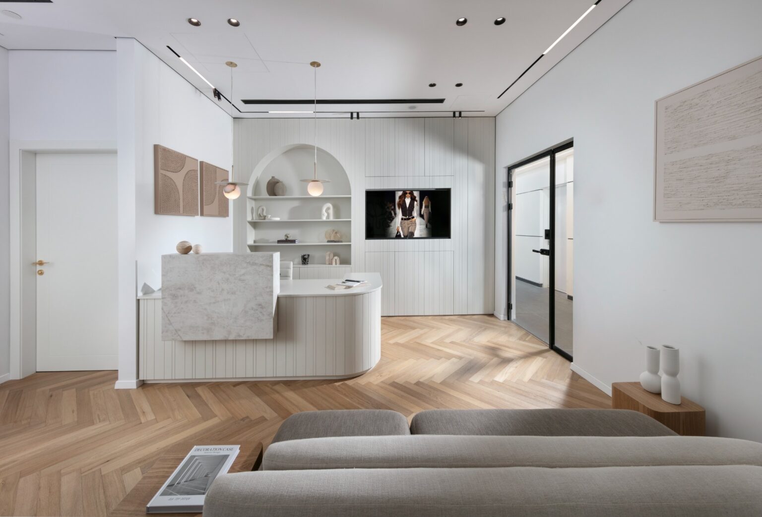 פתרונות פרקטיים בעיצוב פנים רגשי ומעודן