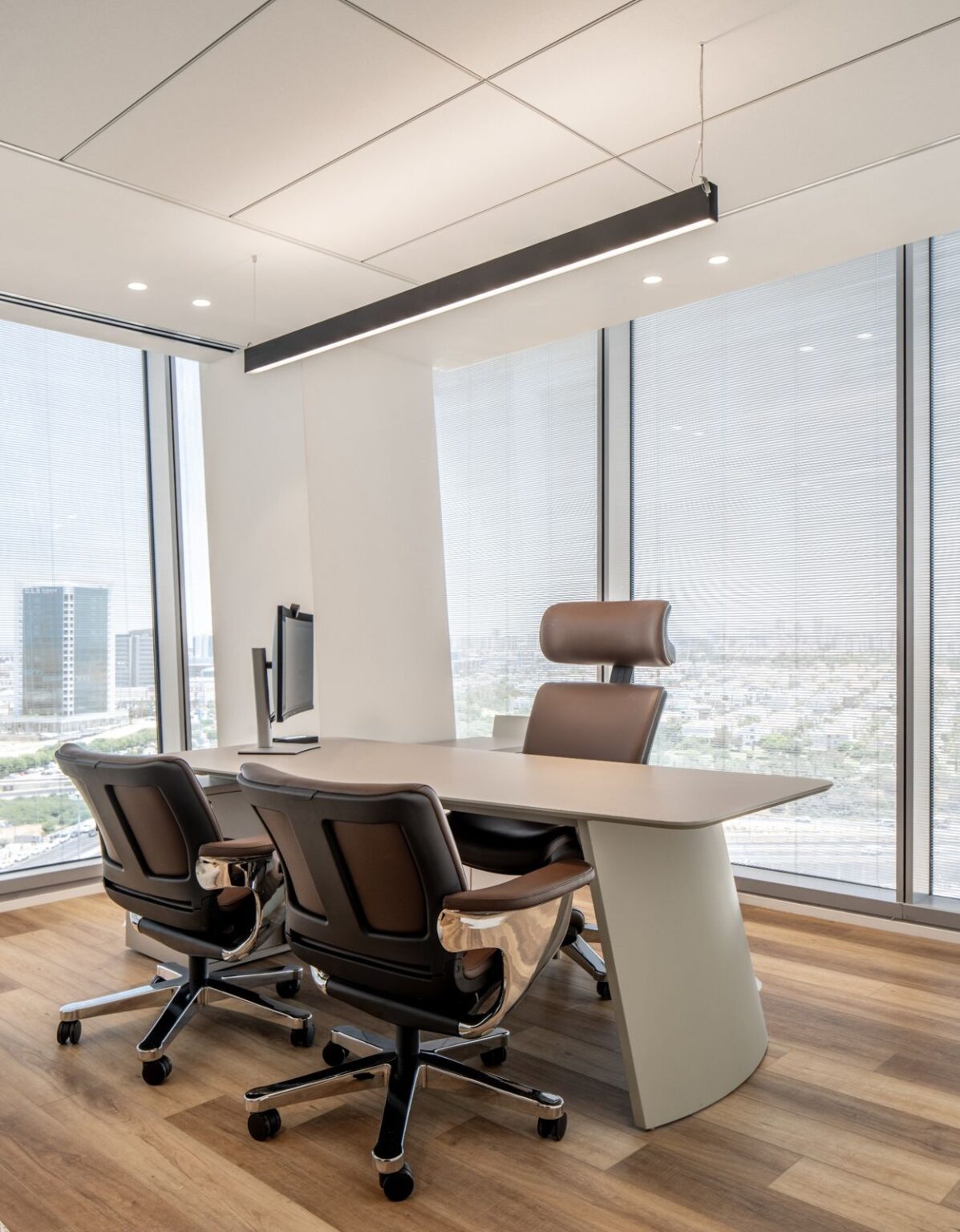 פרויקט ריהוט משרדי למשרד בוטיק